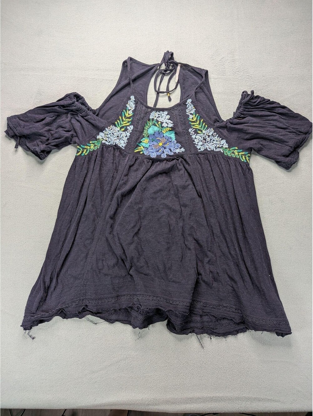 Free People Blouse Womens L Black Embroidered Floral Halter Cold Shoulder Tunic